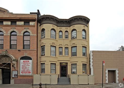 Browse photos of 8 studio <b>apartments</b> <b>for rent</b> <b>in Bay</b> <b>Ridge</b> by using detailed search filters to find your future home | <b>StreetEasy</b>. . Apartments for rent in bay ridge brooklyn